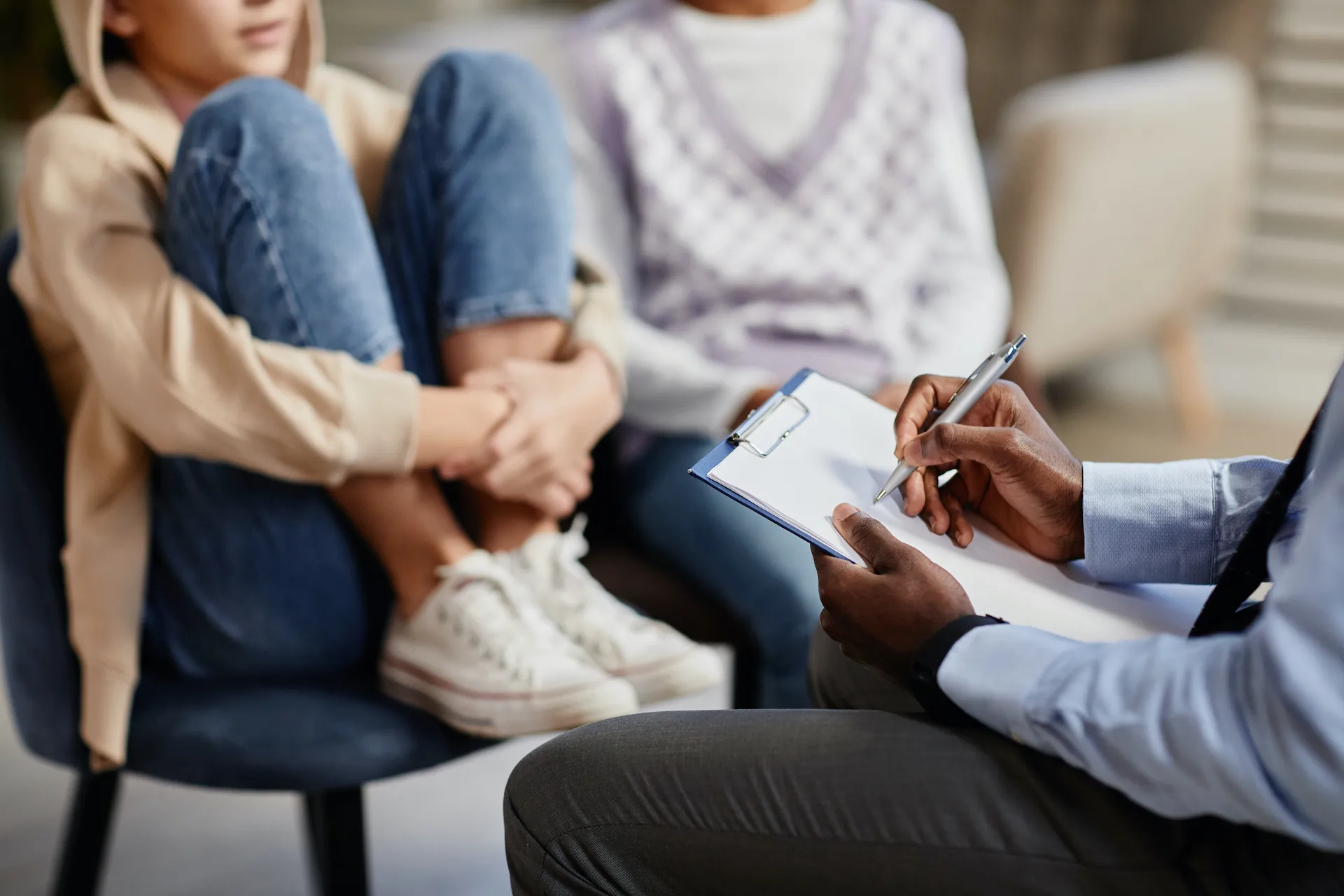 Terapia a niños adolescentes Cmevi